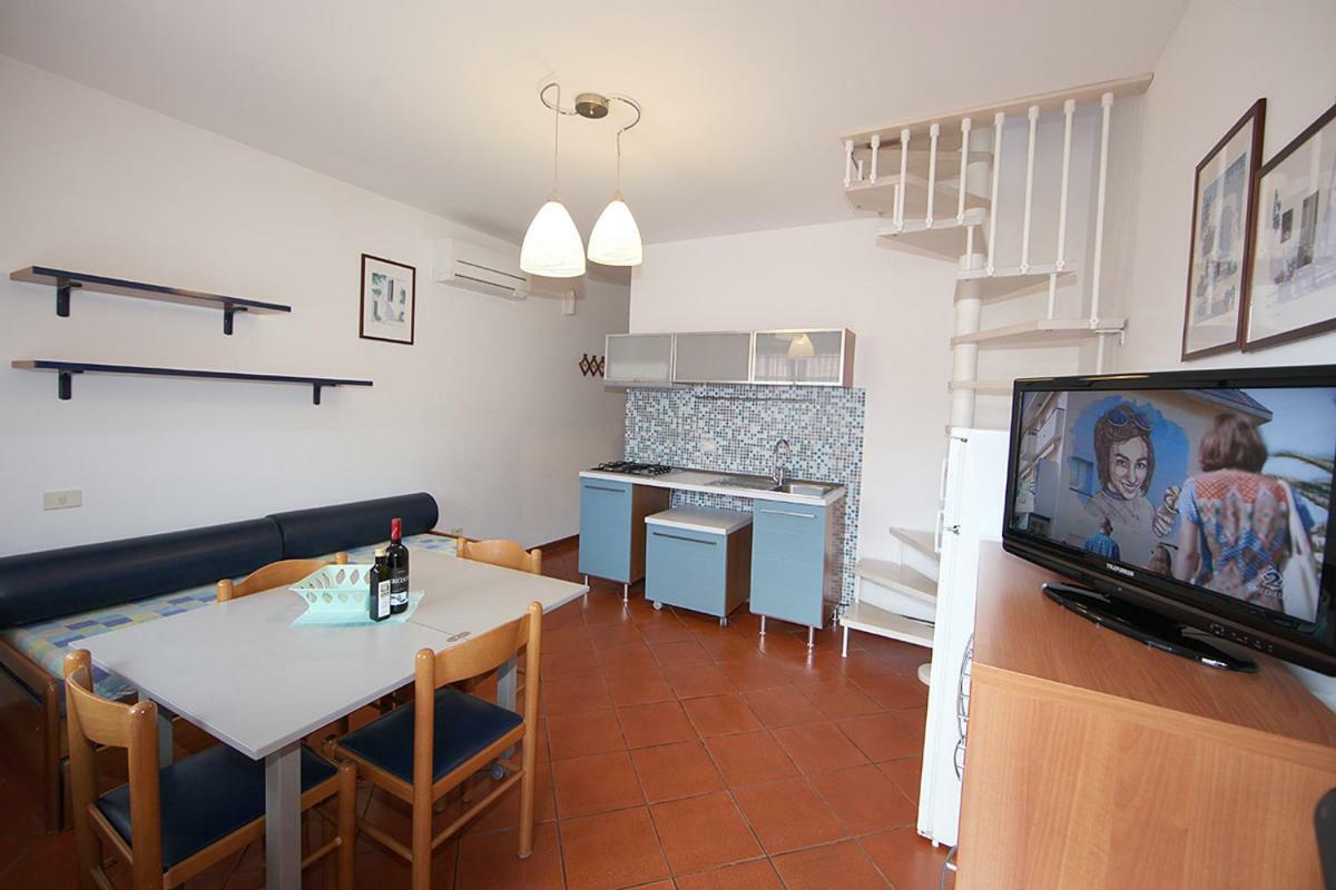 Aparthotel Elba Vip Porto Azzurro Zewnętrze zdjęcie